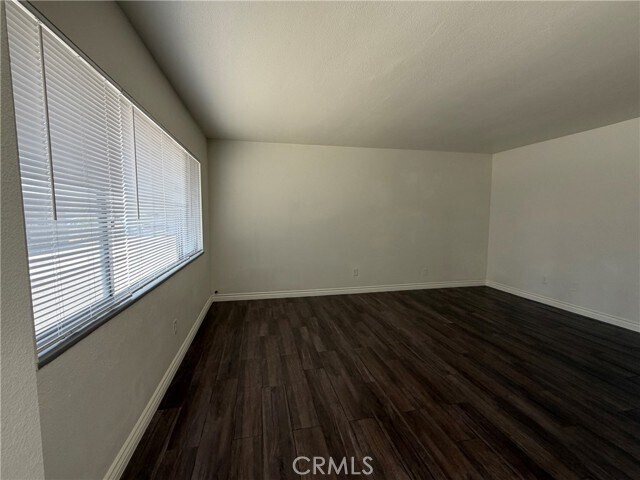 Building Photo - 313 W 44th St