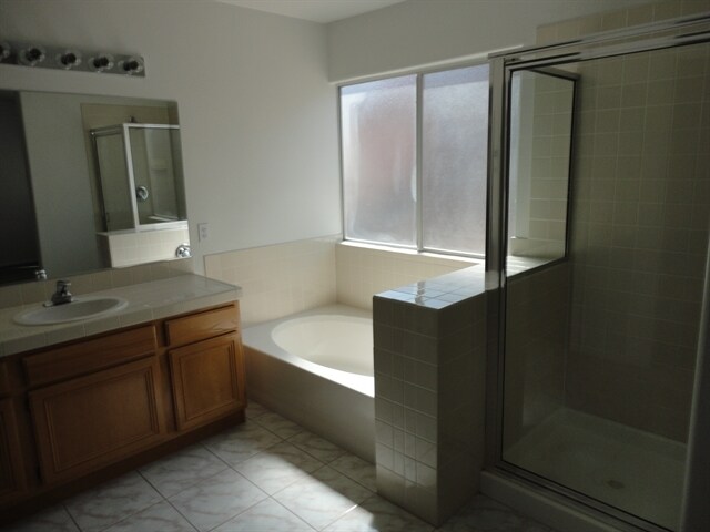 Building Photo - 437 Palegold St