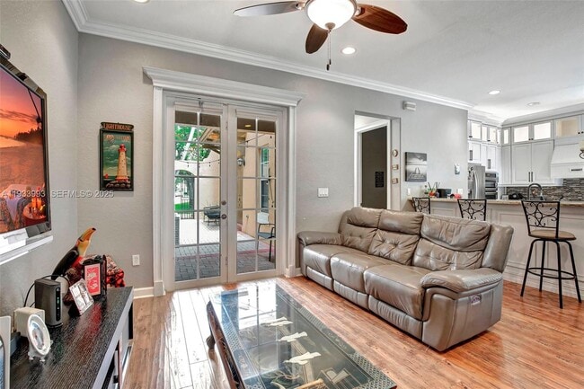 Building Photo - 501 SW 146th Terrace