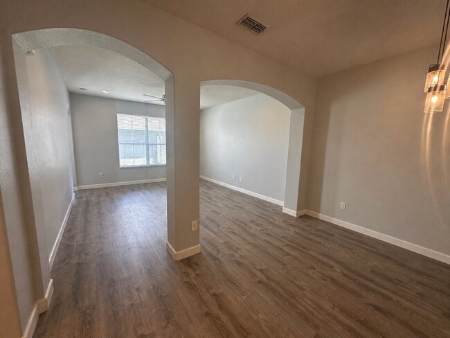 Building Photo - 4209 Austen Falls Ln
