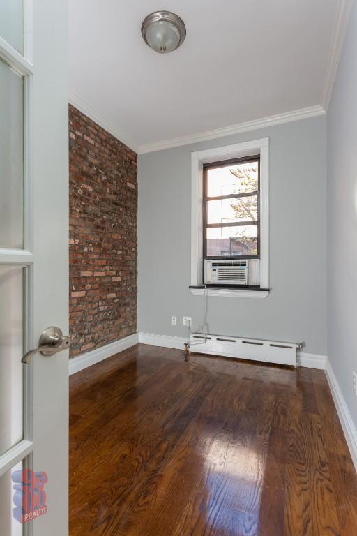 Building Photo - 230 E 32nd St