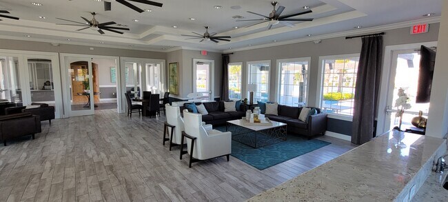 Building Photo - 4213 Romano Busciglio St