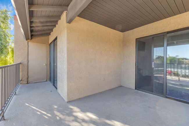 Building Photo - 31200 Landau Blvd