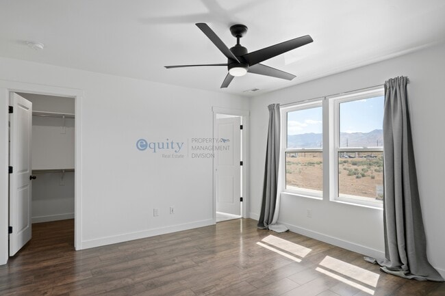 Building Photo - 10539 Liv Way