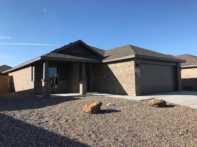 Building Photo - 918 E 90th St