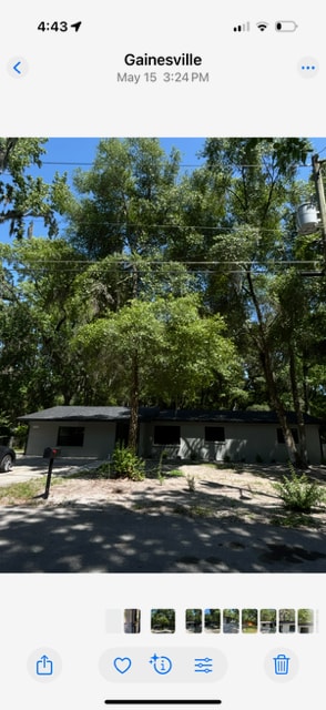 Building Photo - 3901 SE 13th Terrace