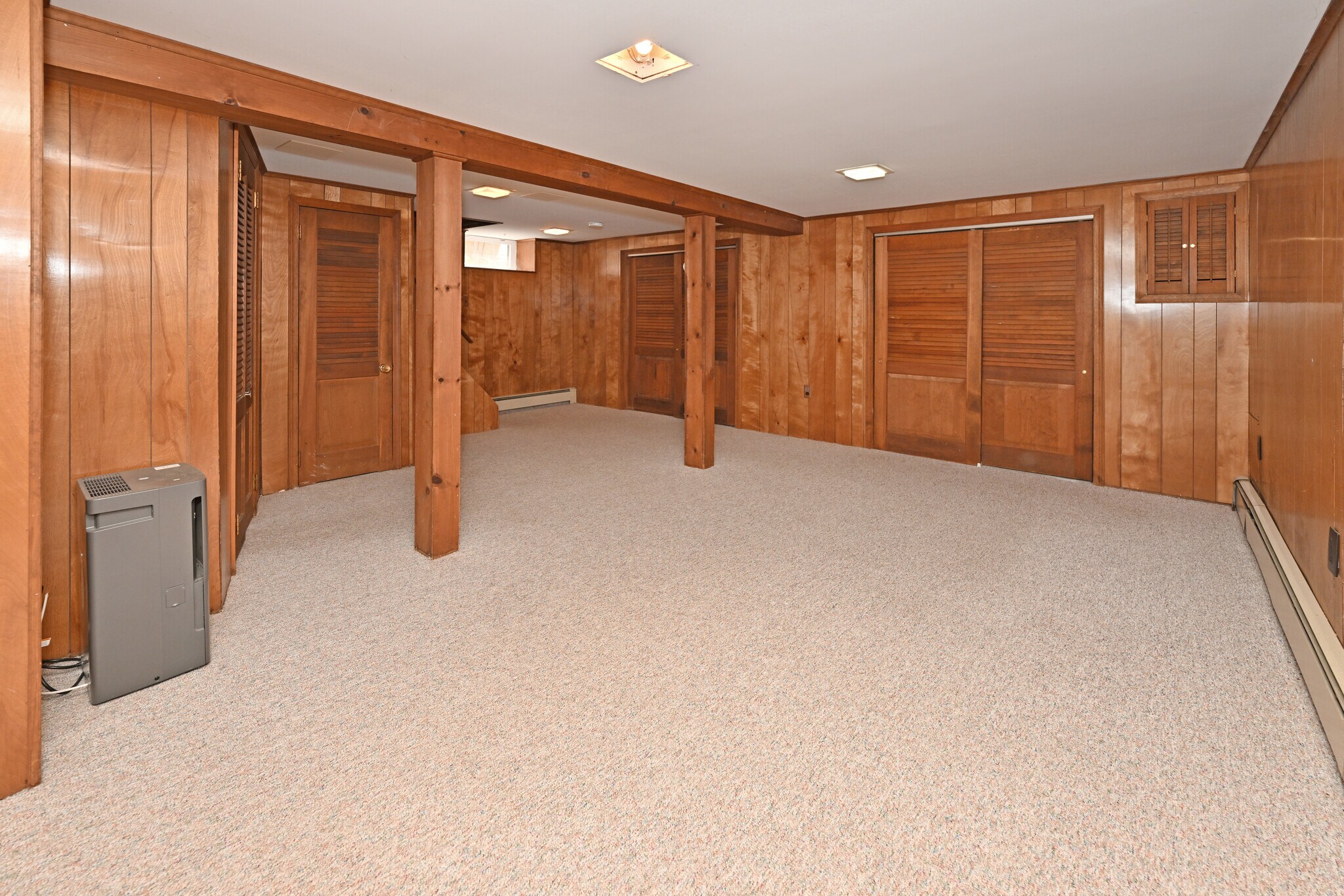 Building Photo - 264 Morse Ave