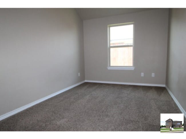 Building Photo - 4310 Hunters Pl Dr