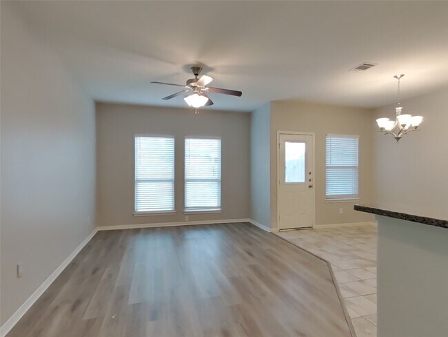 Building Photo - 6022 Wesley Manor Ct