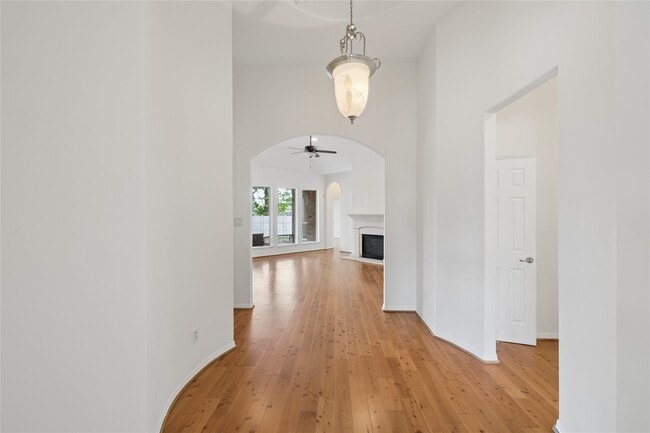 Building Photo - 4807 Wellington Way