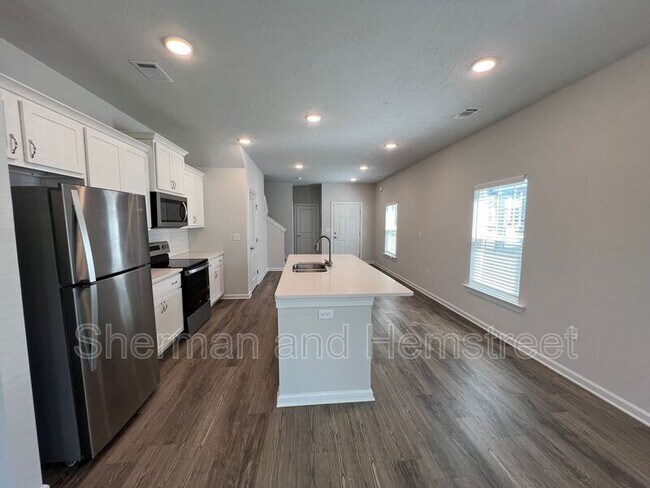 Building Photo - 5038 Mimosa Dr