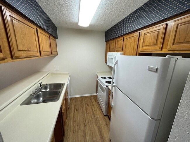 Building Photo - 11480 Audelia Rd