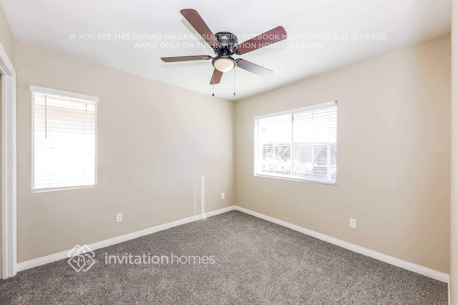 Building Photo - 40627 Cartier St