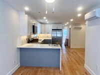 Building Photo - 5614 Riverdale Ave