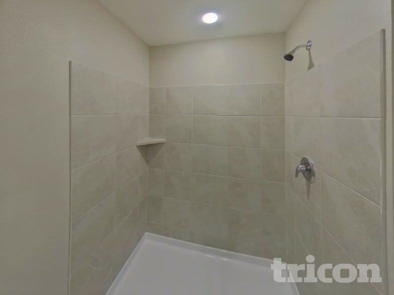 Building Photo - 1712 Clairborne Ct