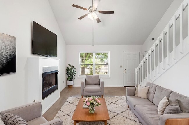 Building Photo - 3501-3503 Delmar Ct.