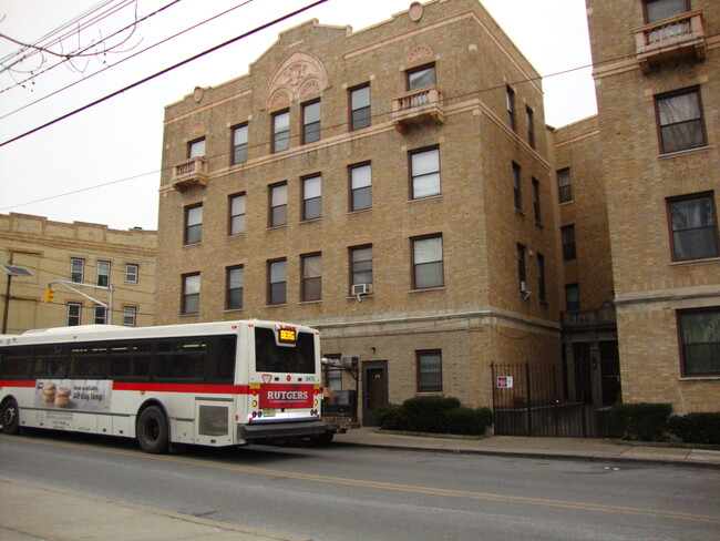 Primary Photo - 144 Old Bergen Rd