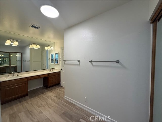 Building Photo - 860 Calle del Sol