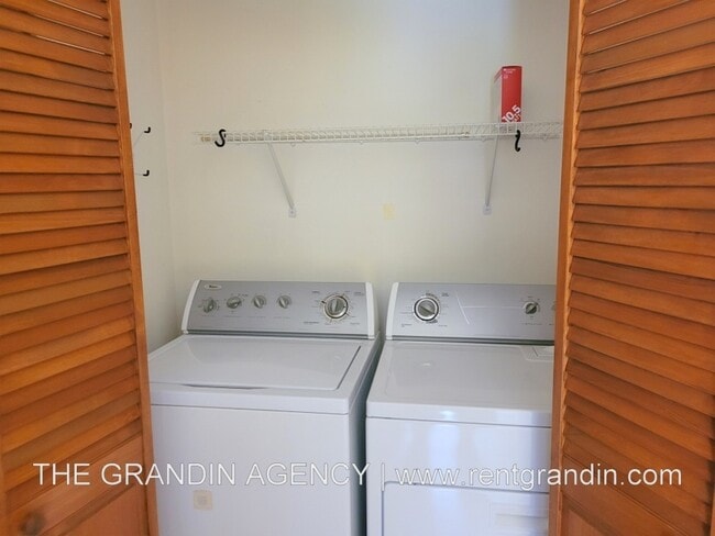 Building Photo - 312 Homeplace Dr