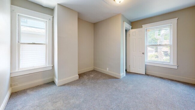 Building Photo - Brooklyn Center - 3 Bedroom Single Family ...