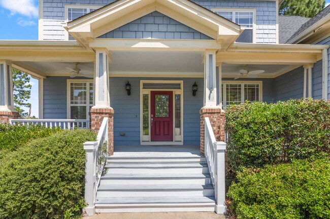 Building Photo - Spacious 4-Bedroom Home for Rent in Kings Grant Fayetteville – 15 Minutes from Fort Bragg