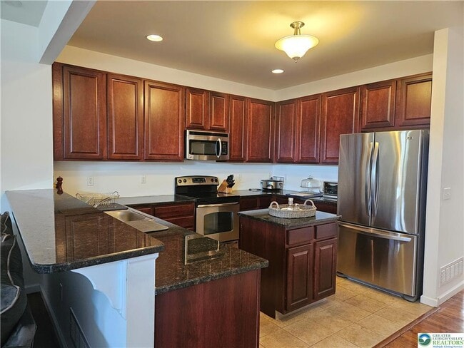 Building Photo - 311 Blue Sage Dr