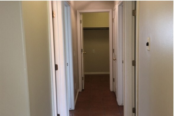 Building Photo - 540 E 450 N
