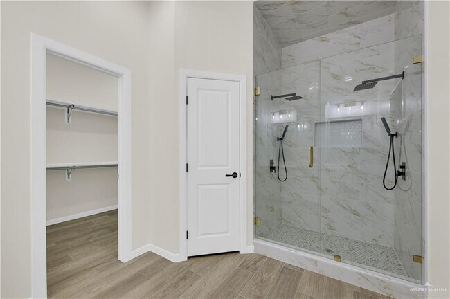 Building Photo - 24 N 48th St