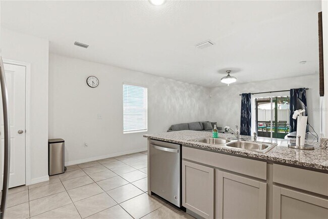 Building Photo - 2839 Maiden Grass Isle