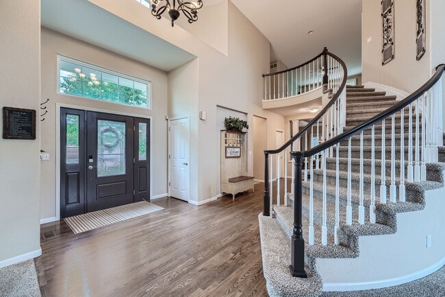 Building Photo - 16352 Parkside Dr