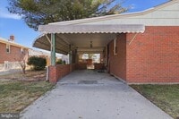 Building Photo - 2423 Harwood Rd