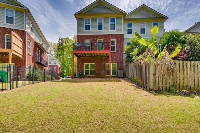 Building Photo - 6001 Brookside Oak Cir