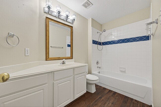 Building Photo - 9111 Winkbow Dr