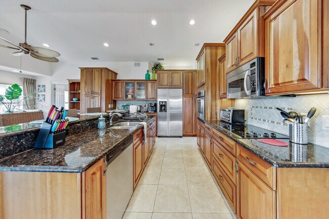 Building Photo - 24 Central Ave