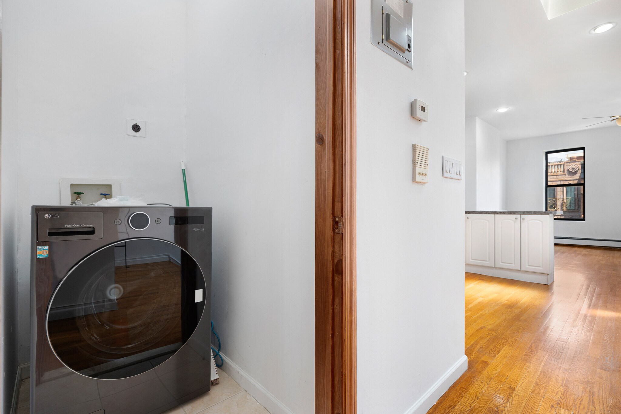 Building Photo - 118 W 136TH St