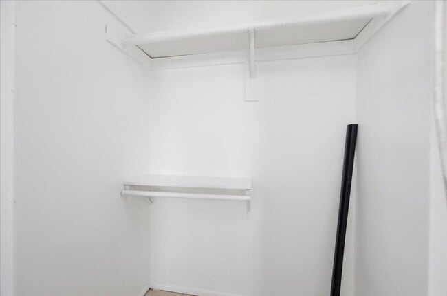 Building Photo - 2218 Brandy Pl