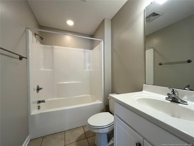 Building Photo - 114 Masters Way