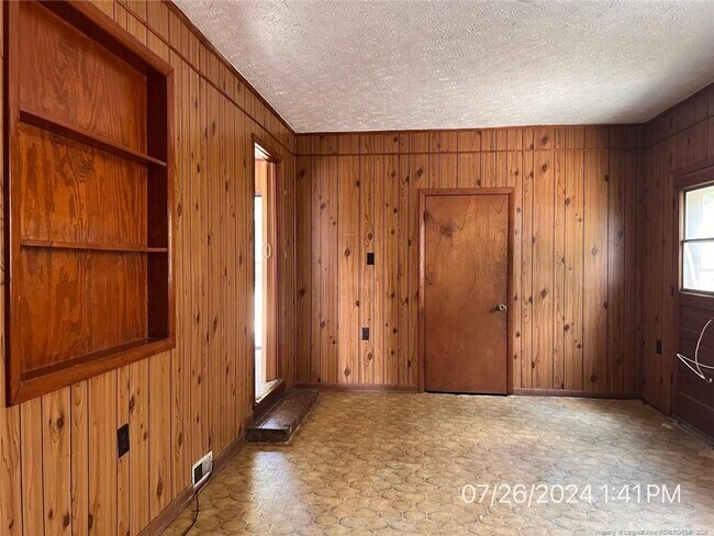Building Photo - 2013 Owen Dr