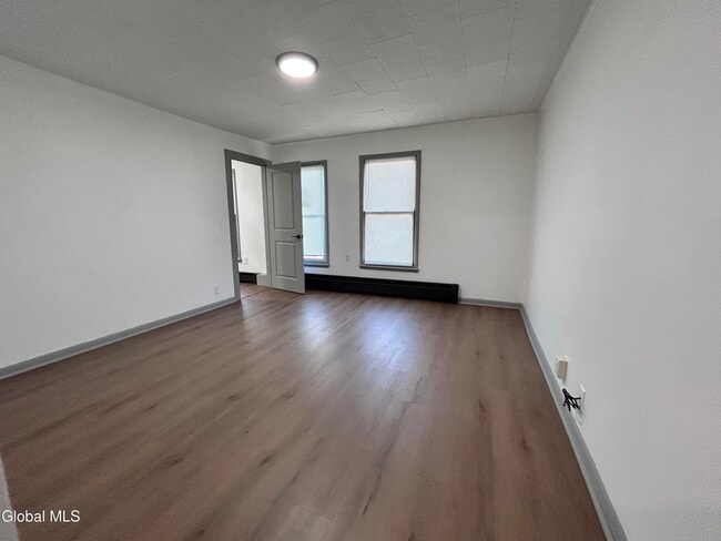 Building Photo - 2523 Callahan Ave