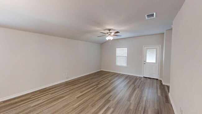 Building Photo - "Charming 4-Bed Oasis with Granite Touches in Nolanville – 1737 Sq Ft of Comfort!"