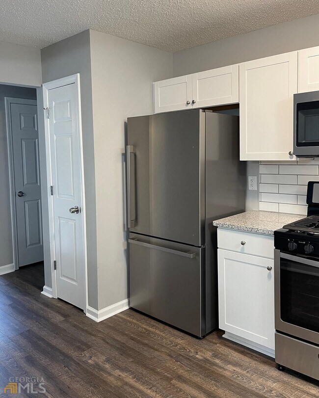 Building Photo - 509 Ashford Ct