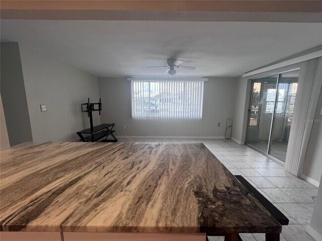 Building Photo - 13632 Stacey Dr