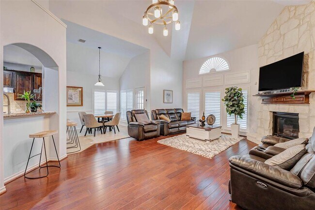 Building Photo - 20307 Cortina Valley Dr