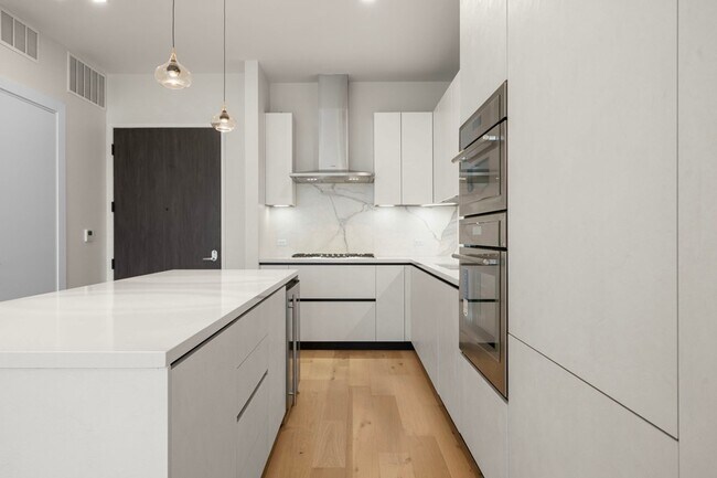 Building Photo - 1711 Allen Pkwy