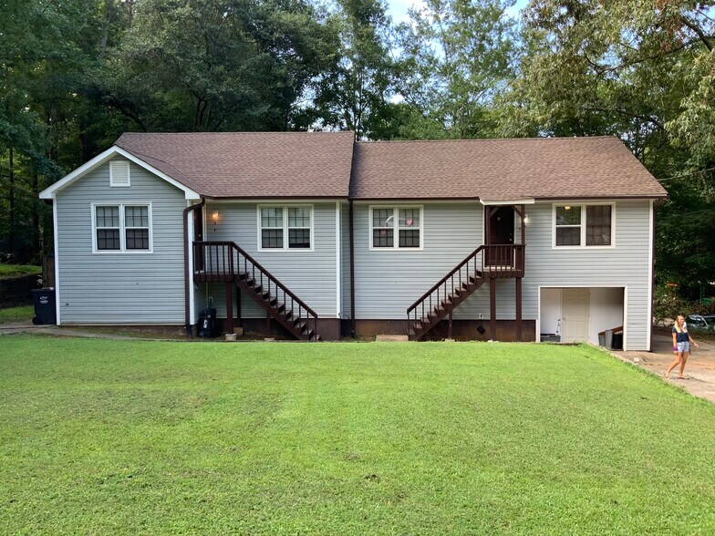 Building Photo - 195 N Etowah Dr