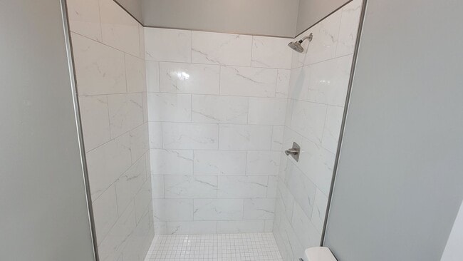 Building Photo - Your Dream Home In Shelby Park