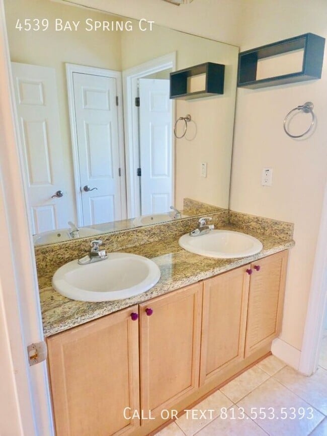 Building Photo - 4539 Bay Spring Ct