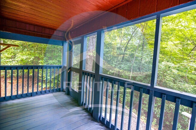 Building Photo - 107 Loveland Vis