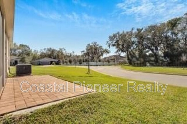 Building Photo - 404 Darcy Bluff Pl