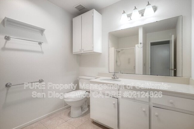 Building Photo - 3750 Mt Vernon Ave